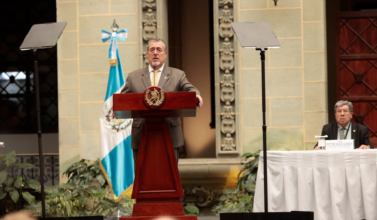 presidente Bernardo Arévalo