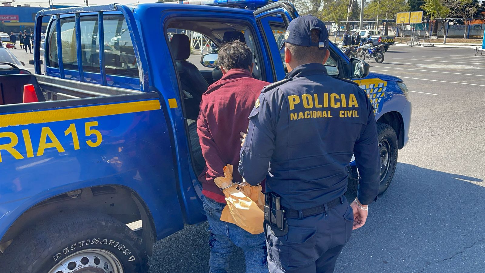 Balacera en mercado de Villa Nueva deja cuatro mareros capturados