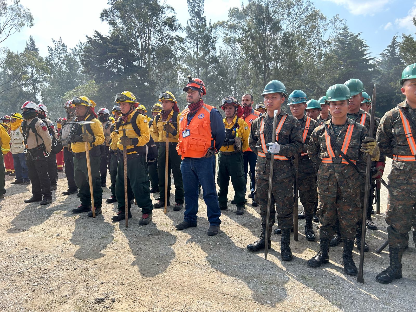 La prevención es responsabilidad de todos y cada acción cuenta para proteger los recursos naturales del país. / Foto: Ejército