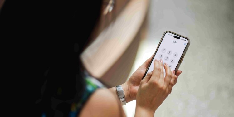 Así funciona la asignación de números telefónicos de tres y cuatro dígitos