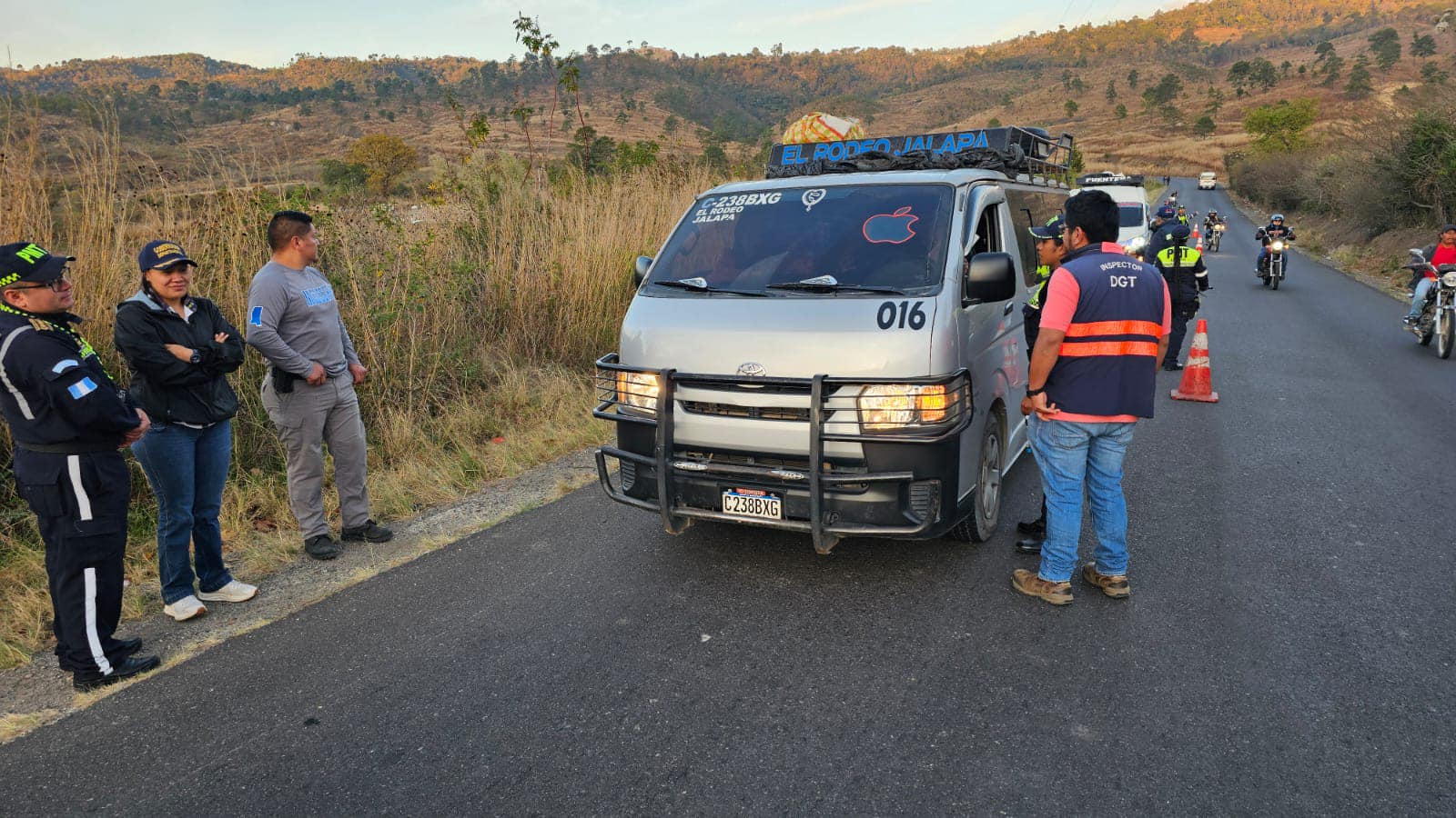 Refuerzan control al transporte extraurbano para garantizar seguridad vial en Jalapa
