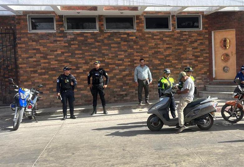 Operativos interinstitucionales en Jutiapa, un esfuerzo conjunto por la seguridad vial