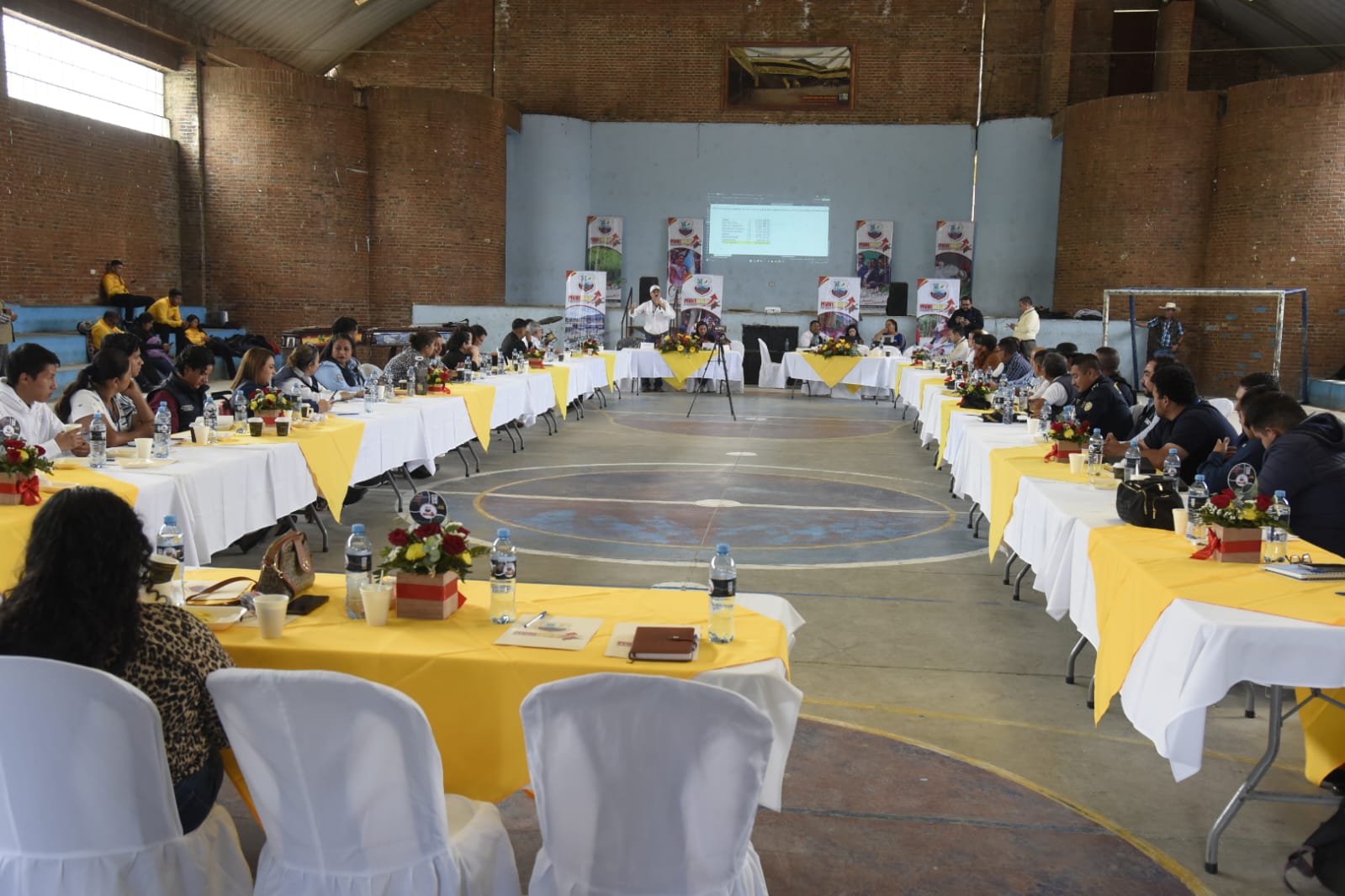 Definen estrategias para el desarrollo de Jalapa en 2026