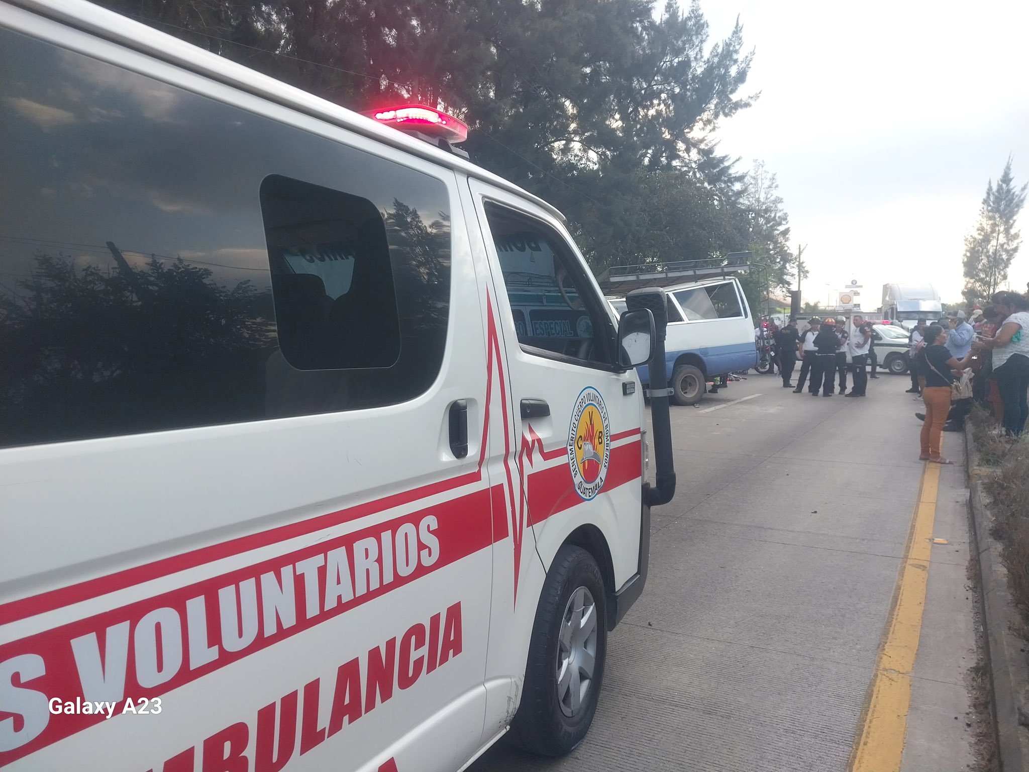 Presidente lamenta accidente de tránsito en El Progreso. / Foto: Bomberos Voluntarios.