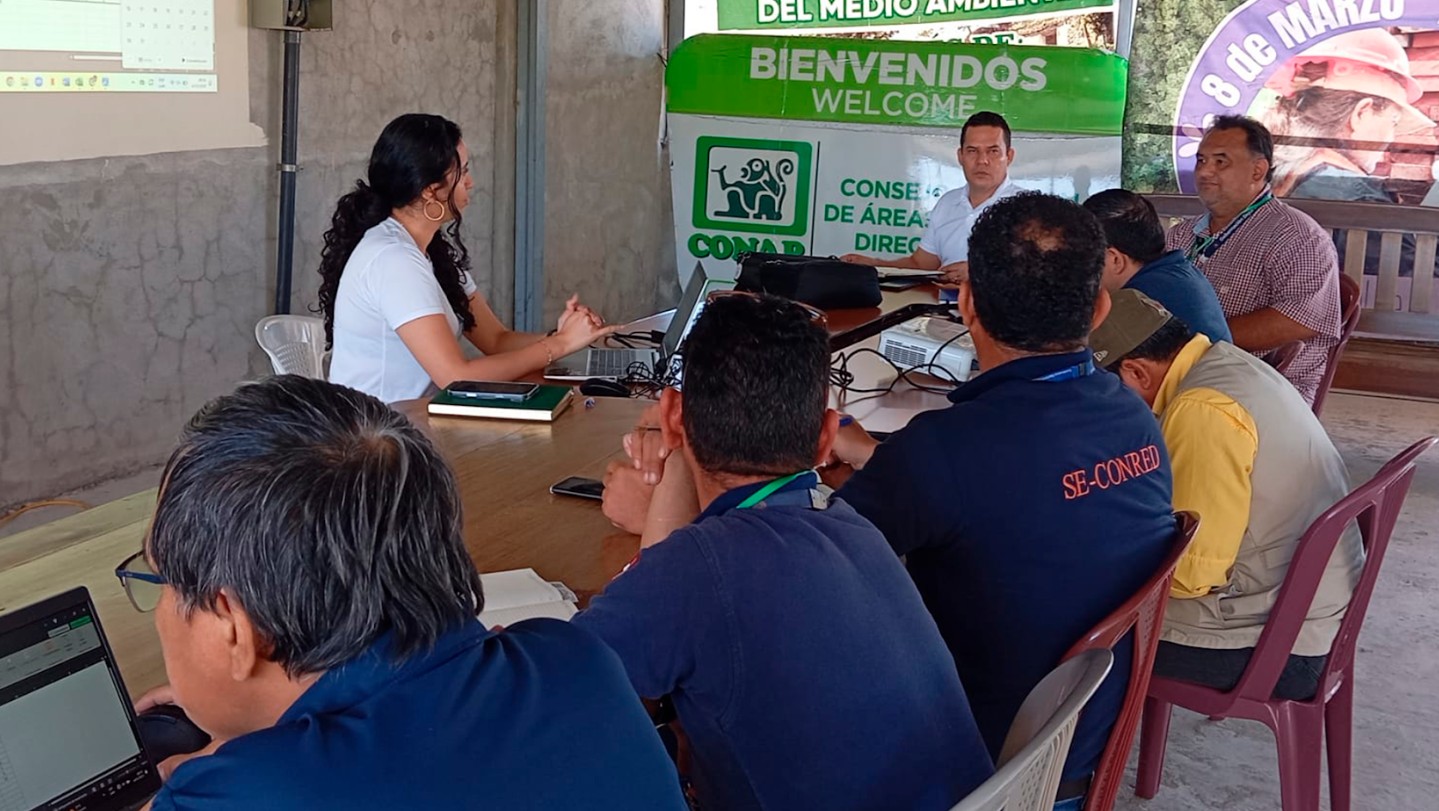 Coordinan limpieza de brechas corta fuego en áreas protegidas de Petén