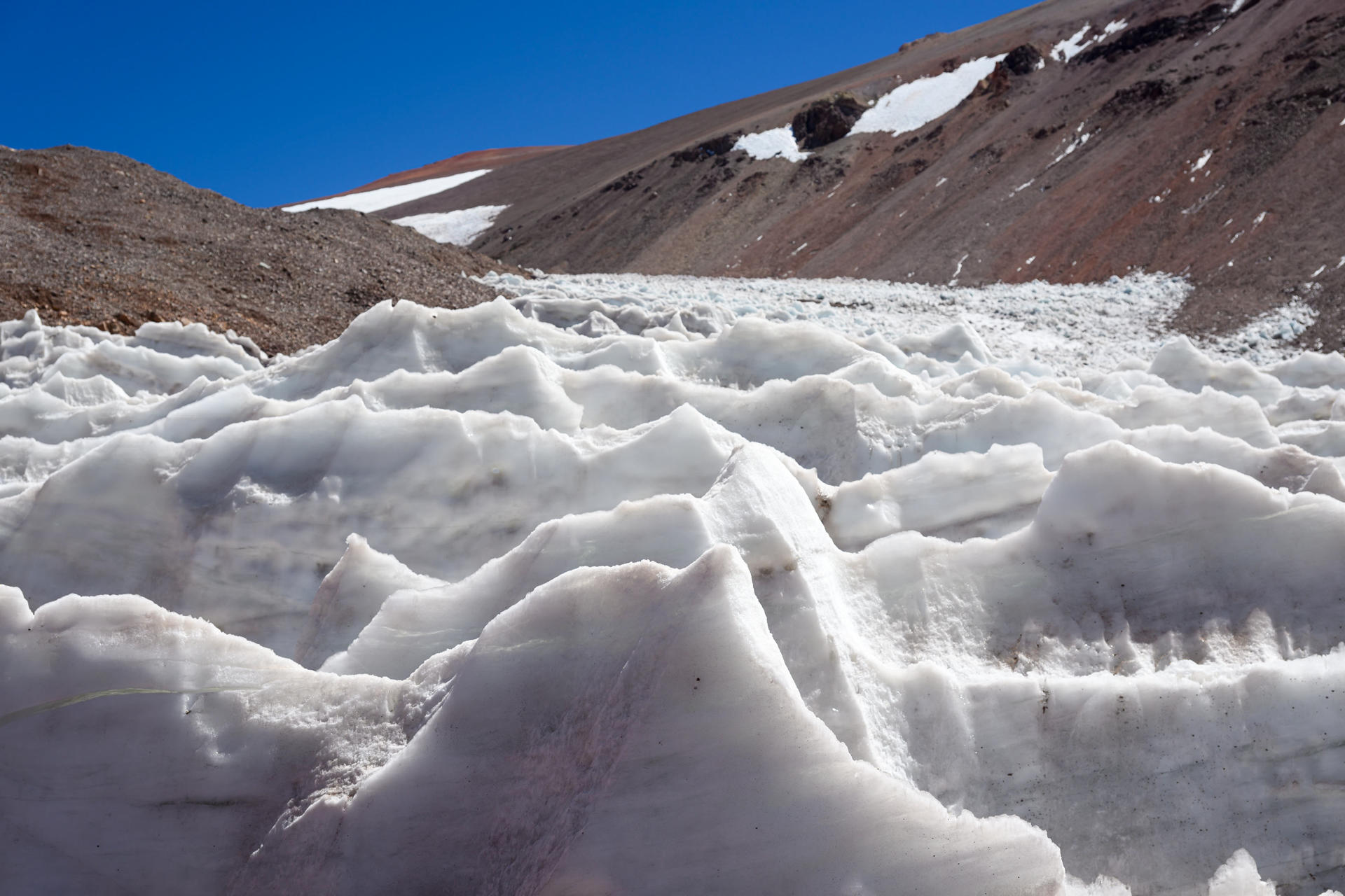 Glaciares de argentina forman parte de las zonas gélidas afectadas en la región. / Foto: EFE, Greenpeace.