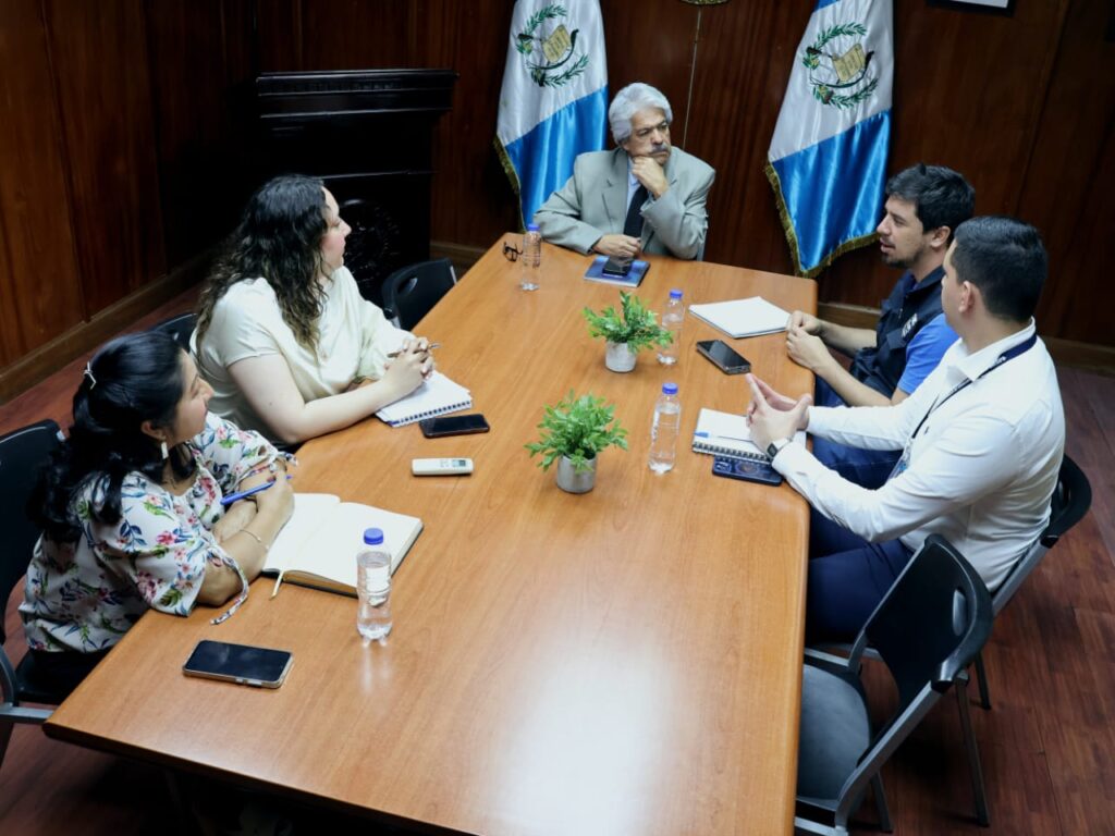 Seguimiento al desarrollo de viviendas que garanticen condiciones dignas y seguras para los guatemaltecos