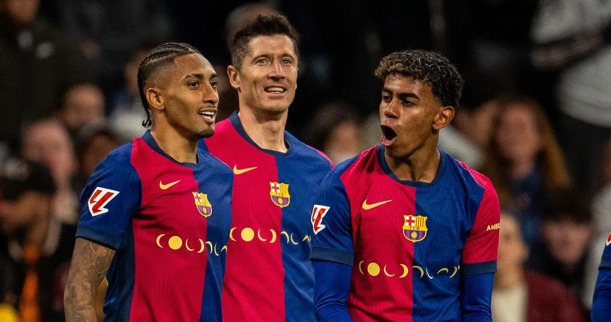 Yamal, Lewy y Raphinha guían al Barcelona a semifinales de la Champions League
