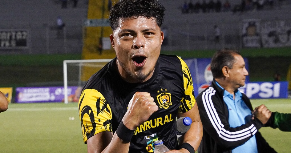 Guastatoya remonta y acerca a Achuapa al descenso