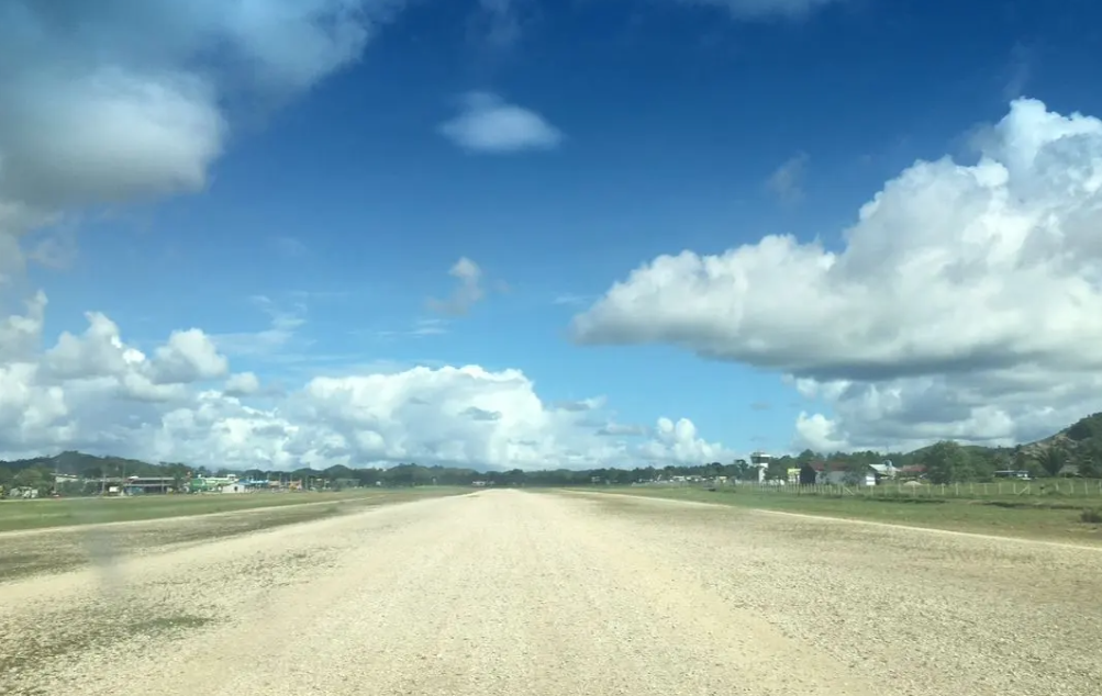 DGAC busca mejorar el aeródromo de Poptún, Petén