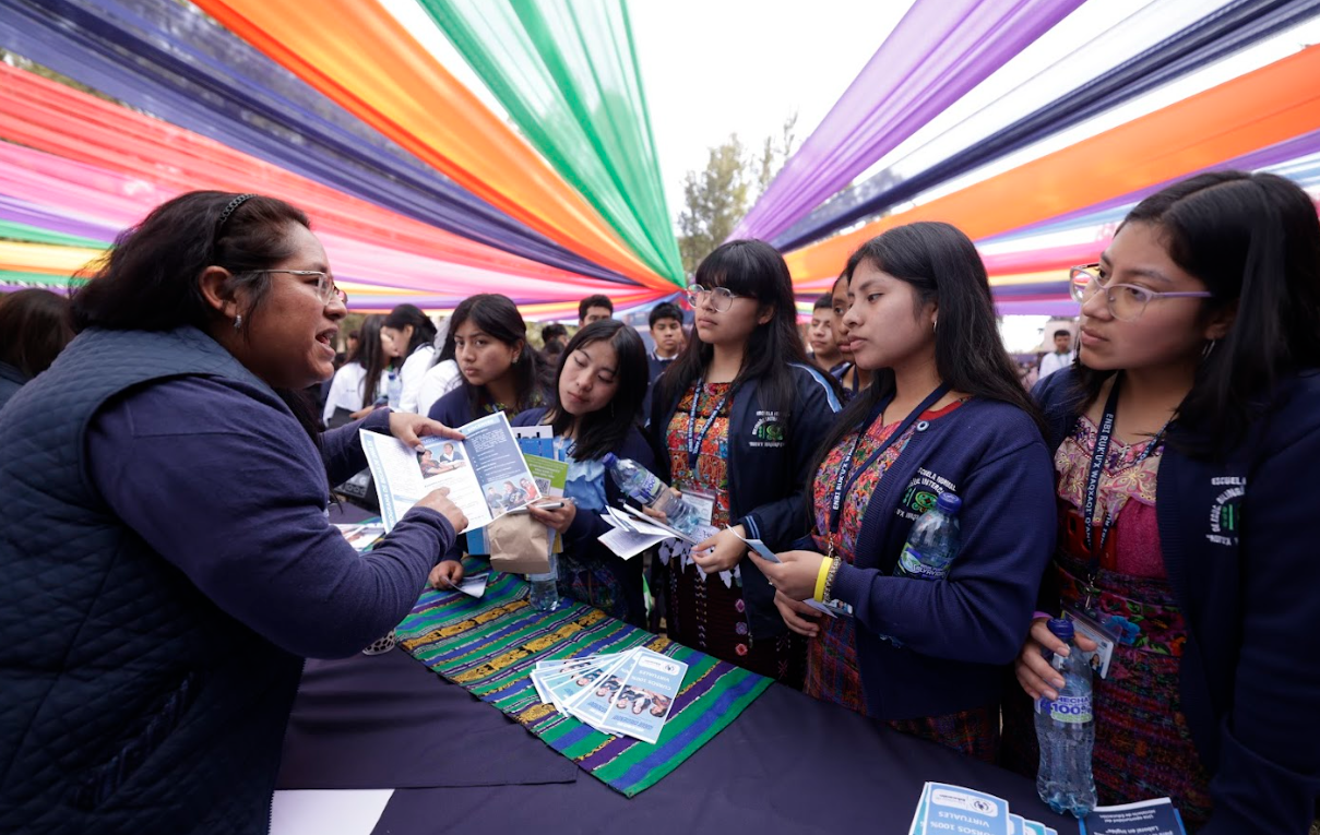 Aplica a Becas por Nuestro Futuro del 16 de abril al 31 de mayo del 2026