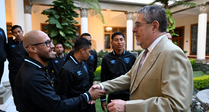 Entrenador de Guatemala: “Nos llena de orgullo que el Presidente Arévalo crea en nosotros”