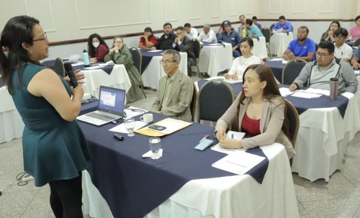 Mineco fortalece las capacidades de empresas del sector de alimentos y bebidas