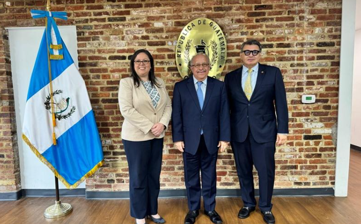 Canciller verifica atención a connacionales en el Consulado guatemalteco en Maryland, EE. UU.