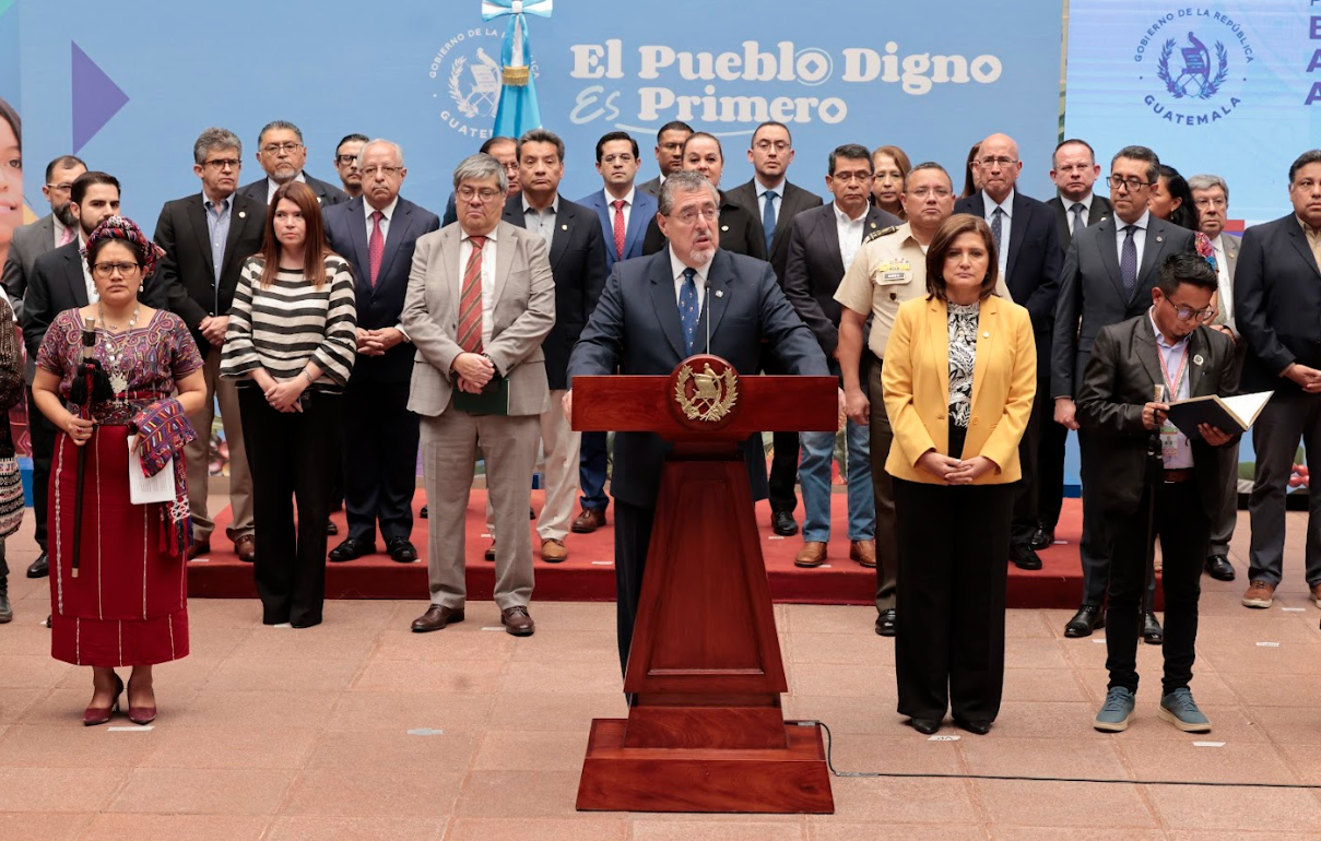 Presidente en conferencia de prensa