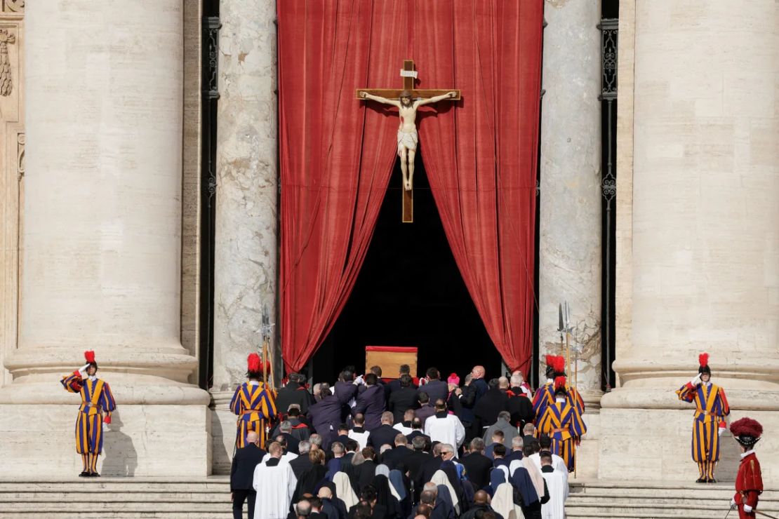 Unos 50 jefes de Estado o gobierno y diez reyes asistirán al funeral del Papa