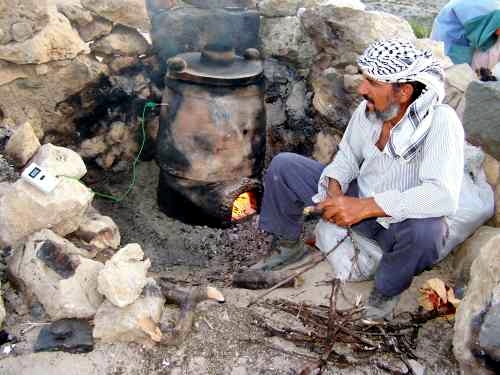 La arqueología experimental revive el pasado de una manera poco convencional. / Foto: Wikipedia.