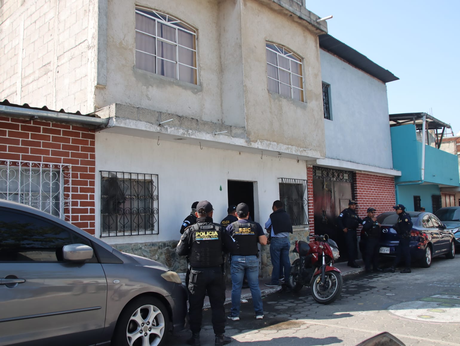 PNC localiza guarida criminal con armamento vinculado a robos