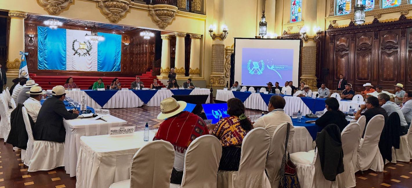 Gobierno y pueblos indígenas se reunieron en la 13 Asamblea de Diálogo