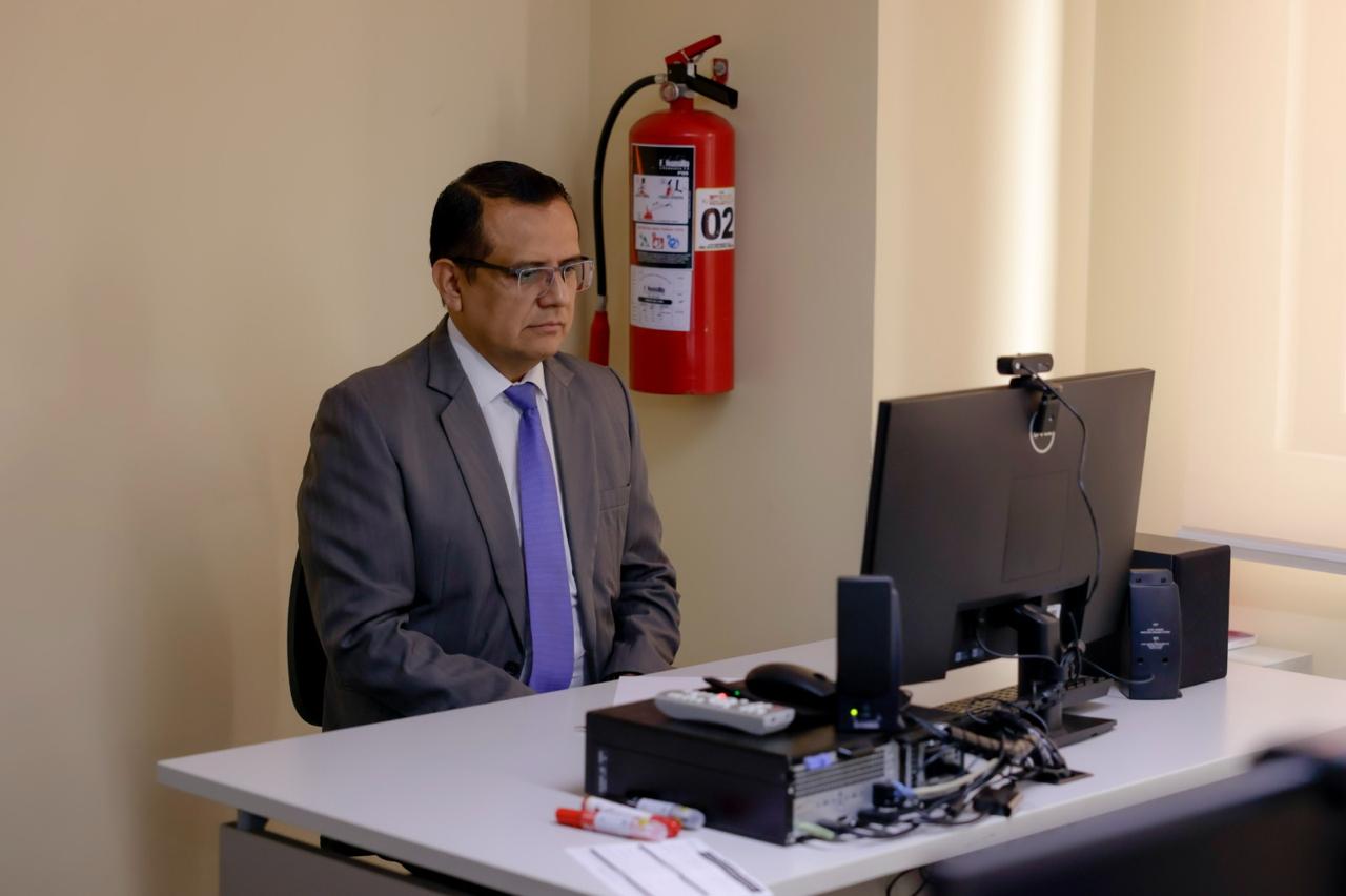 Continúan pruebas de oposición para optar al cargo de director de Competencia