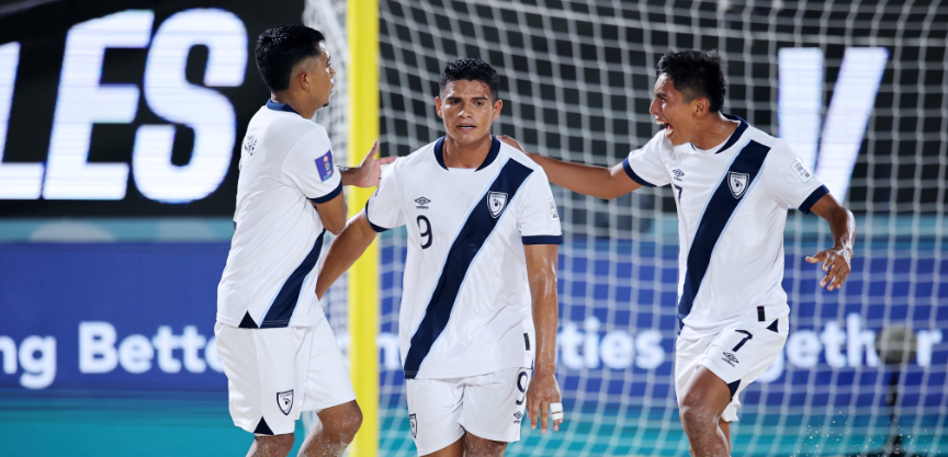 Presidente Arévalo se une a la celebración tras histórica victoria de Guatemala en el Mundial de Futbol Playa