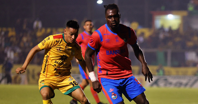 Municipal y Marquense empatan en la ida de semifinales del Clausura 2025
