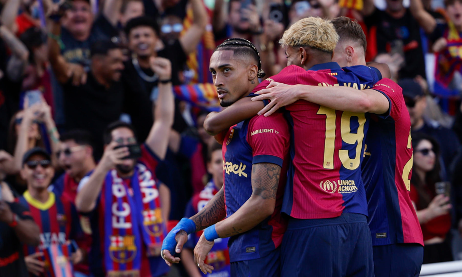 Barcelona humilla al Madrid y sentencia LaLiga en Montjuic