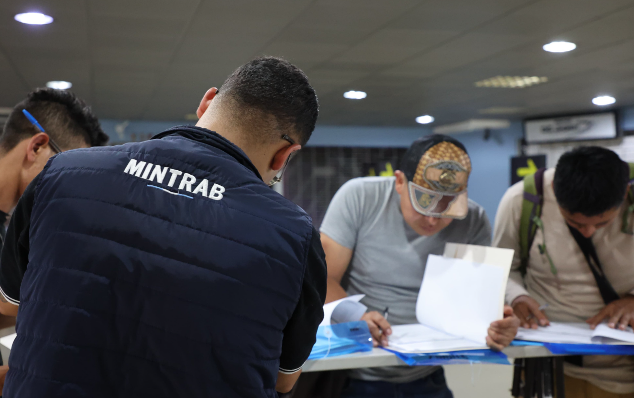 Mintrab desplegará una Unidad de Atención a Personas Migrantes Retornadas en feria de empleo./Foto: Mintrab.
