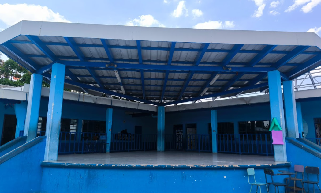 Plan Conecta propicia mejoras en Escuela Guardia de Honor en Villa Nueva./Foto: CIV.