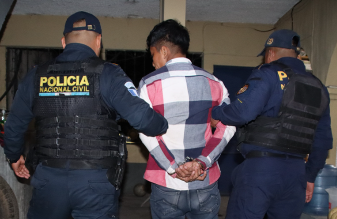 Capturan a presunto robacarros con vehículo valorado en más de 250 mil quetzales&nbsp;