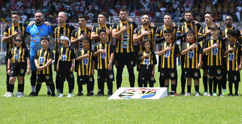 Cuántos títulos de Liga Nacional tiene Aurora FC