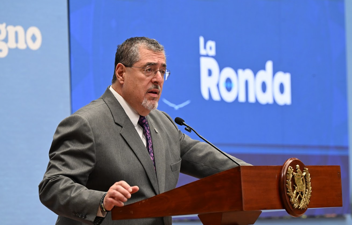 Presidente Arévalo envía carta a la Cámara de Representantes de EE. UU. ante posible impuesto a las remesas