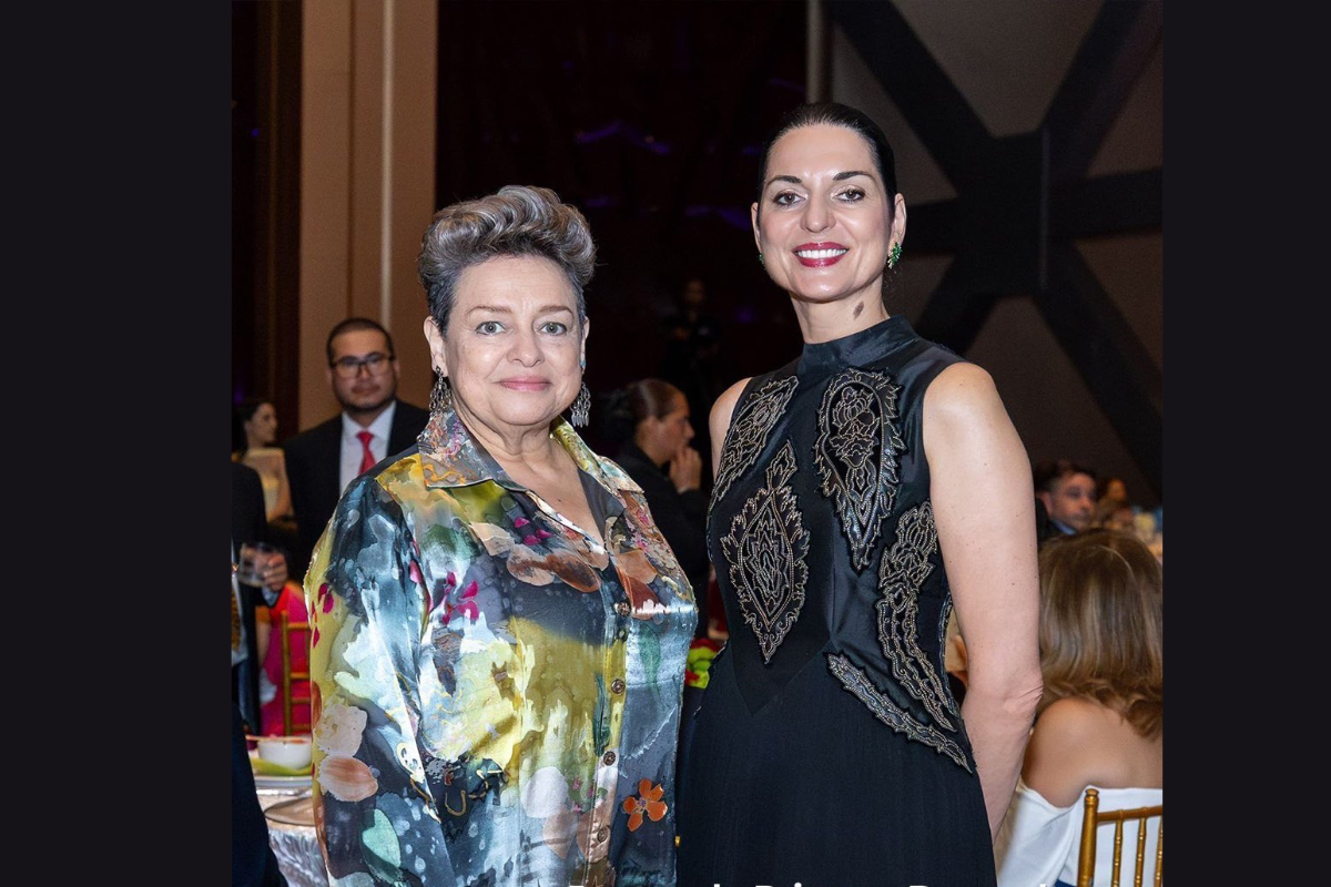 Primera Dama, Lucrecia Peinado, cumple agenda internacional previamente establecida y no está exiliada