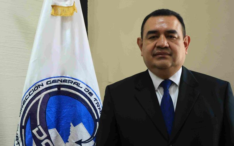 Mynor González asume como nuevo director general de Transportes