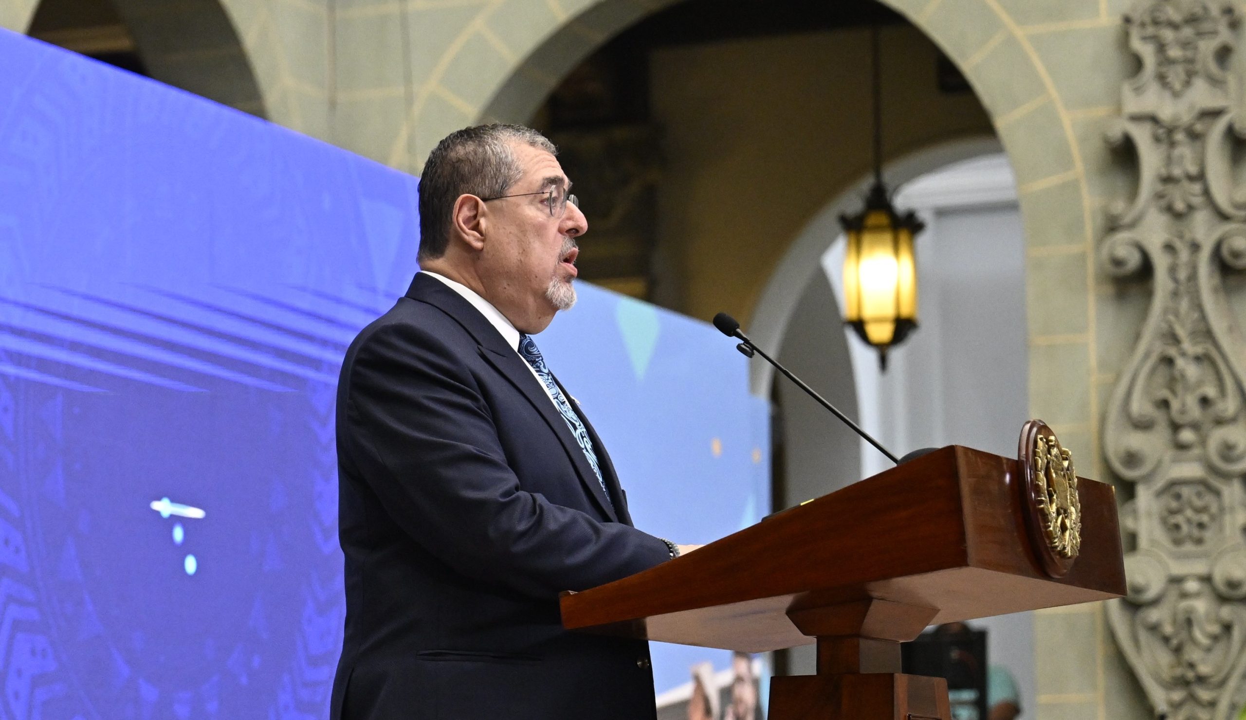 Presidente Arévalo reitera denuncia contra corruptos que controlan la justicia