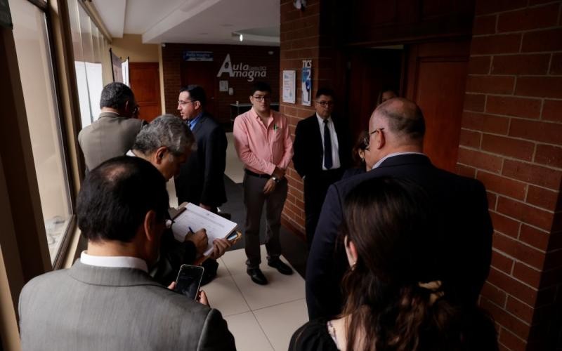 Someten a pruebas a los candidatos a directores titular y suplente del Directorio de Competencia.