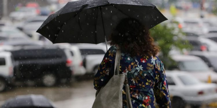 Conred anuncia aumento de lluvias en la segunda quincena de mayo