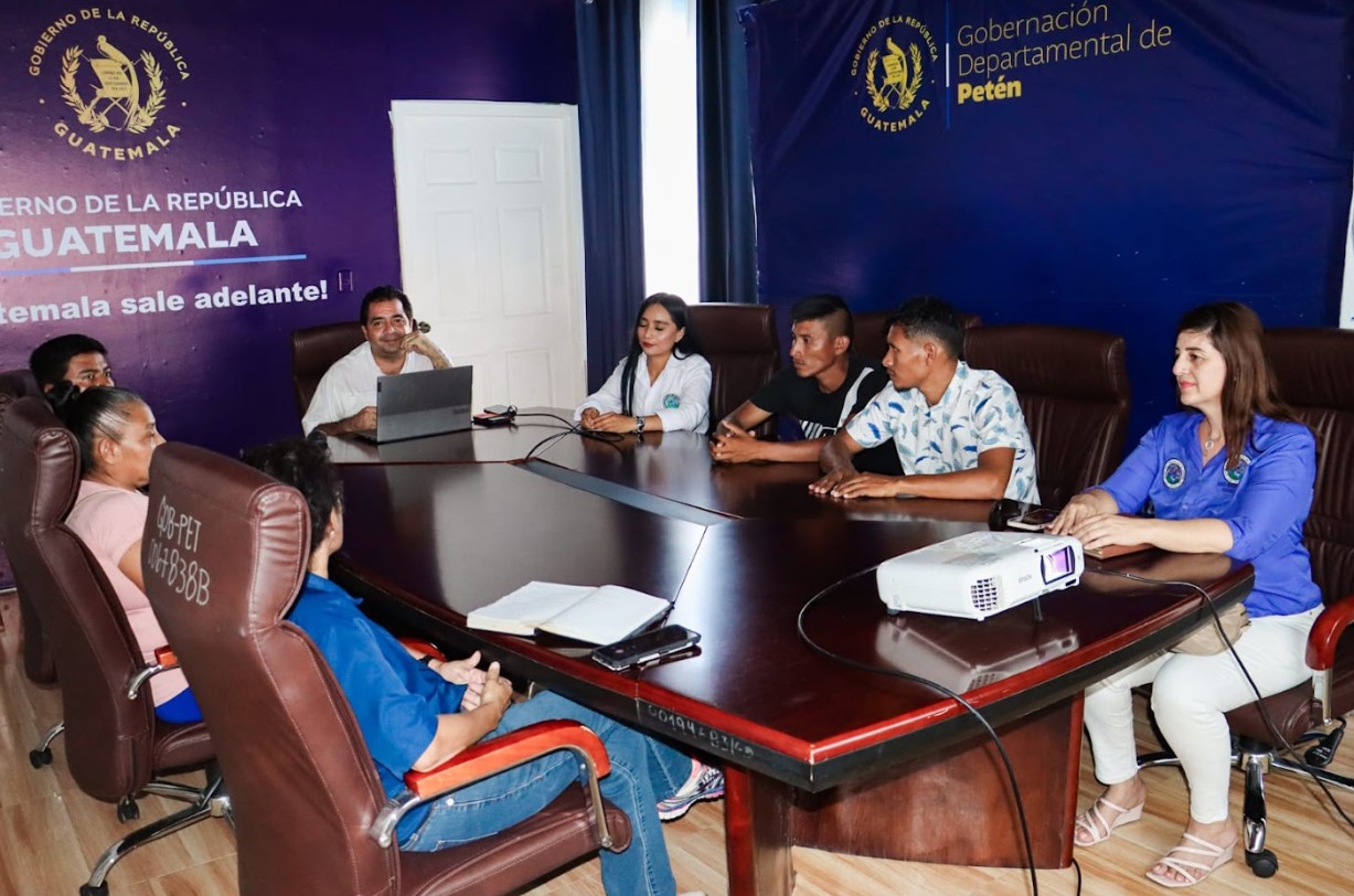 Taller permite el fortalecimiento del acceso a información pública en San Andrés, Petén