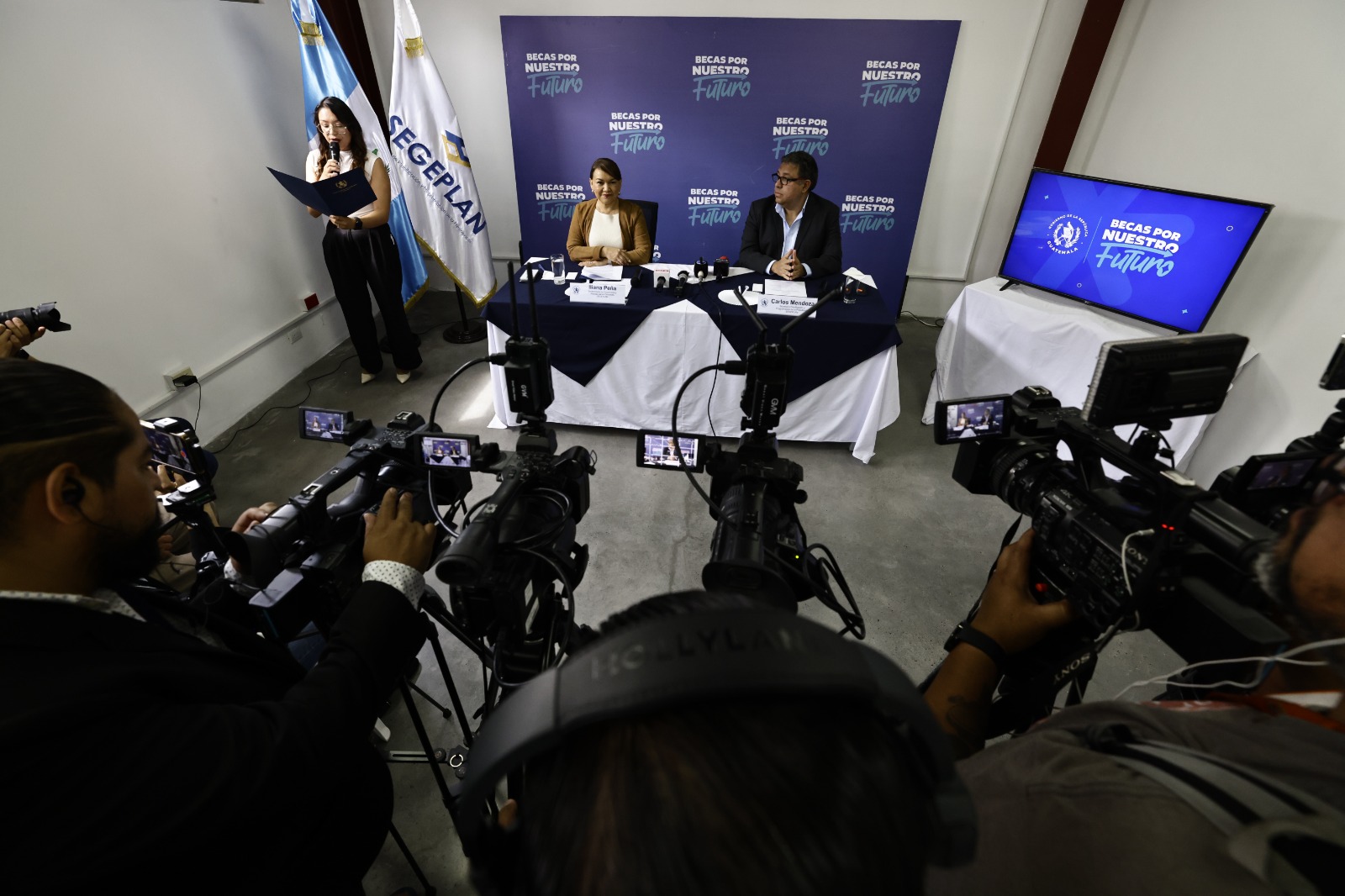 Segeplan inicia evaluación y selección para Becas por Nuestro Futuro