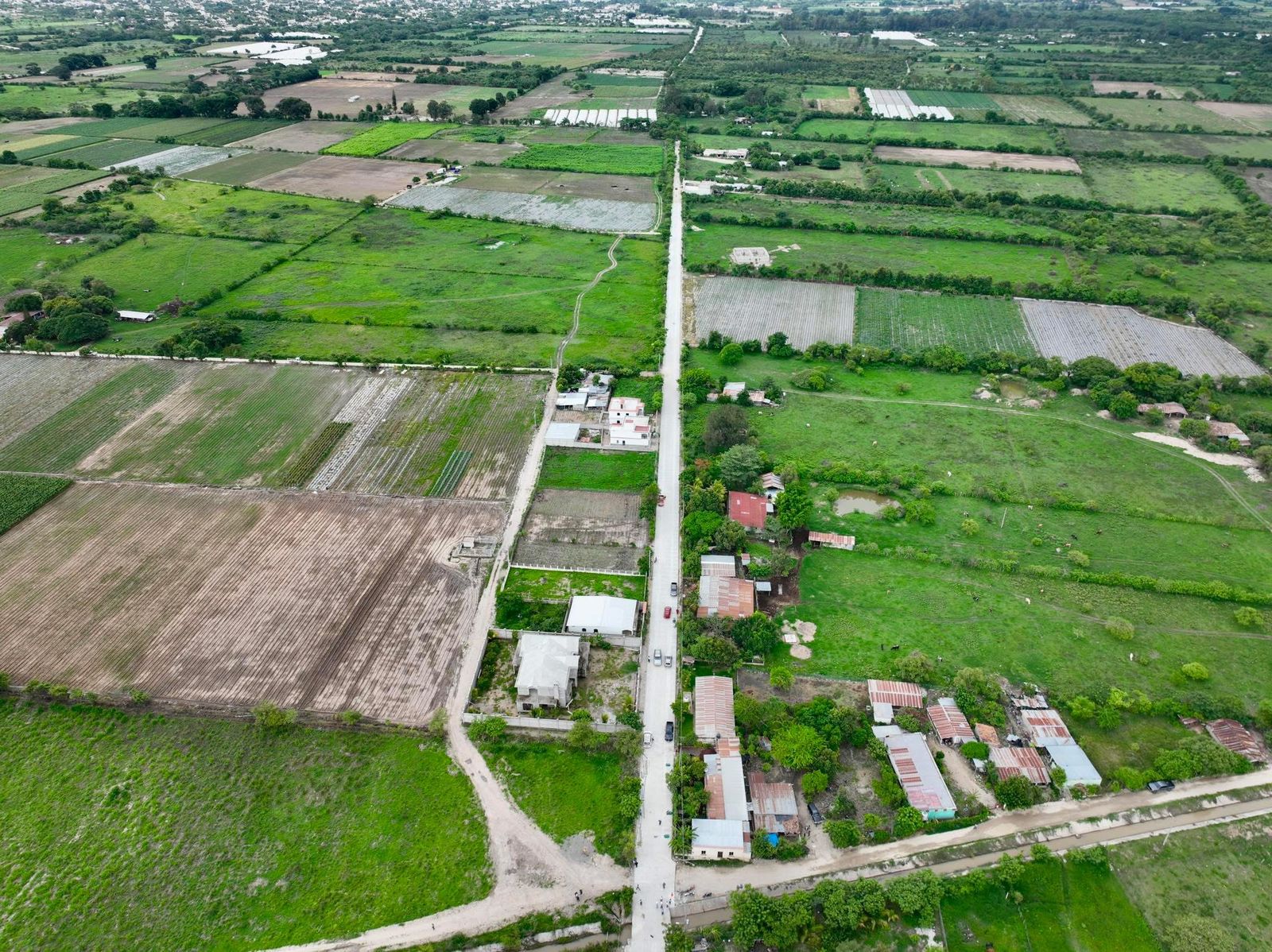 Entregan primera fase de mejoramiento vial Las Palmas, Monjas, Jalapa