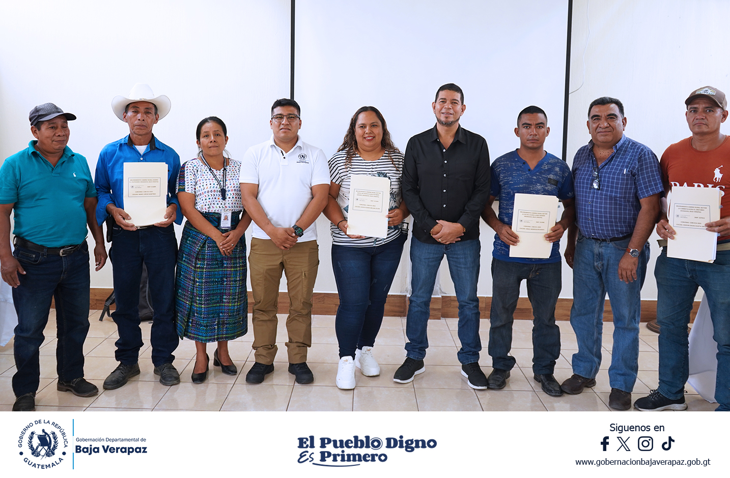 Firman convenios como parte del plan Rutas del Desarrollo en Baja Verapaz