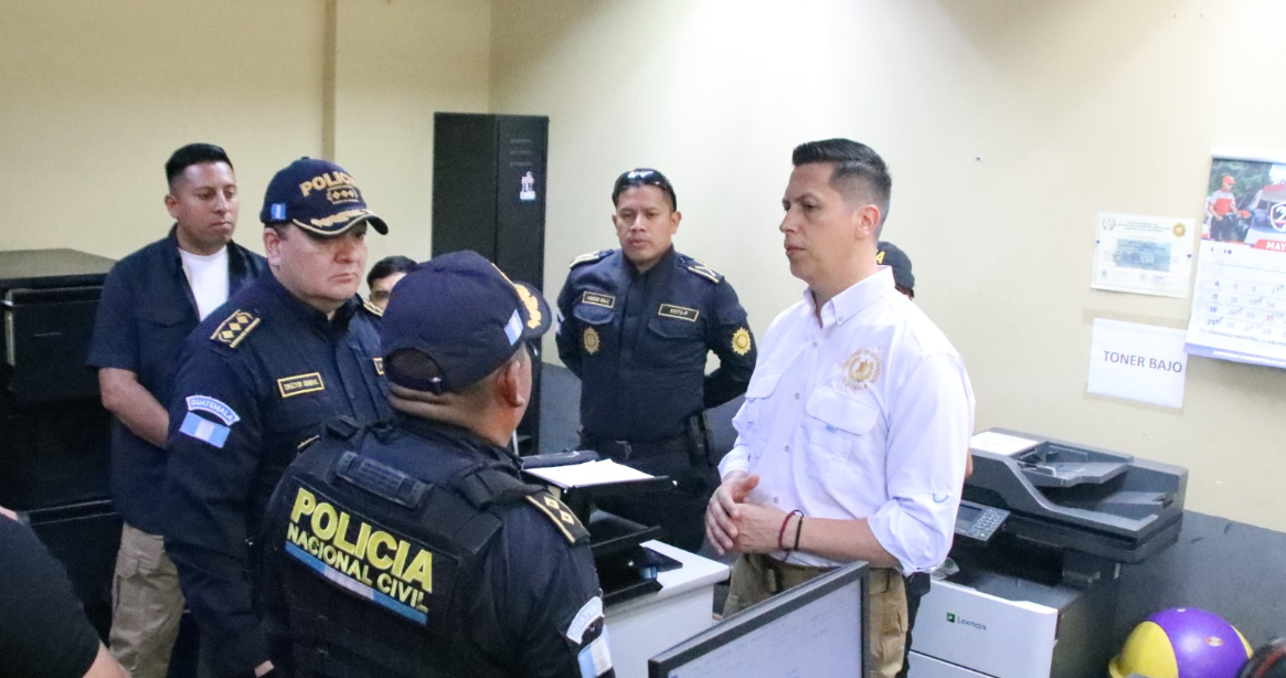 Viceministro Portillo: “Un PNC y un guardia del Sistema Penitenciario son personas que arriesgan mucho y ganan poco”