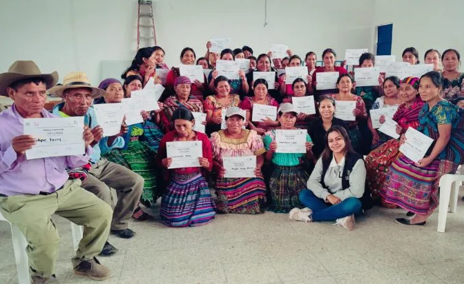 Sesan graduó a 46 agentes de cambio comunitarios para la iniciativa Mano a Mano