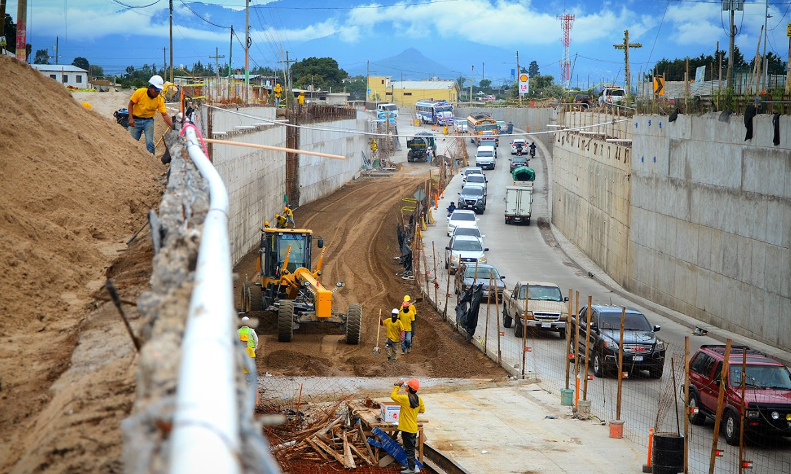 Así avanza la construcción del paso a desnivel en Quetzaltenango