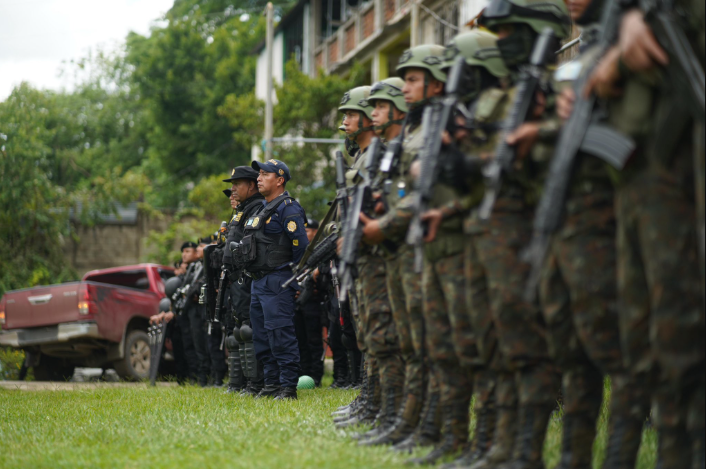 Plan Mercurio despliega operativos conjuntos entre Ejército y PNC en frontera con México