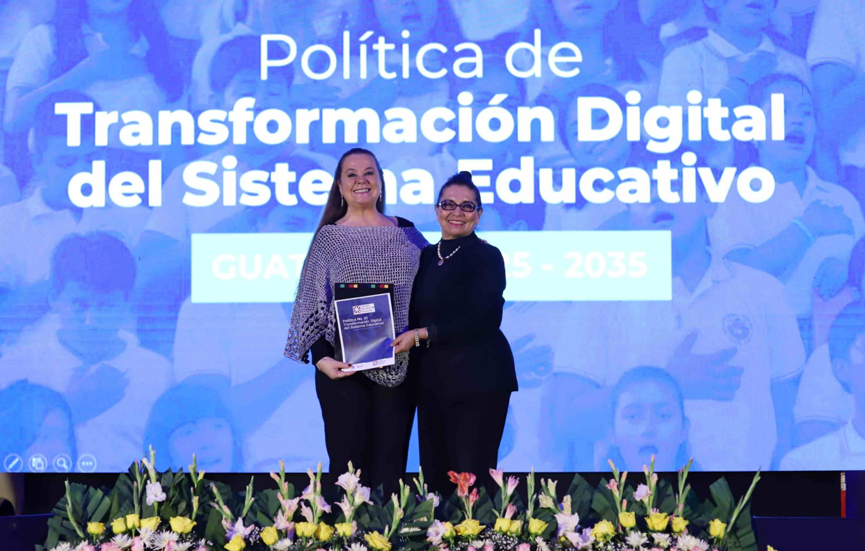 Ministerio de Educación presentó la Política de Transformación Digital. (Foto: Mineduc)