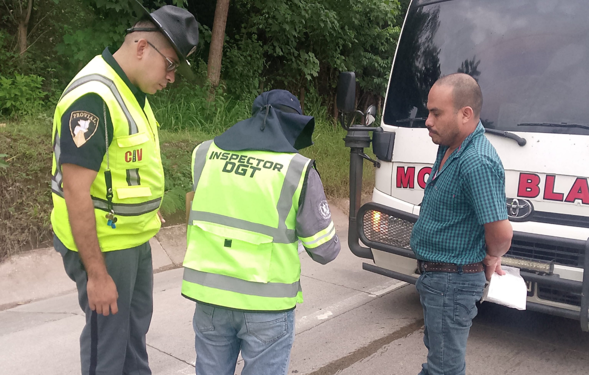 DGT: bus accidentado en km 27 ruta Interamericana tiene licencia vencida
