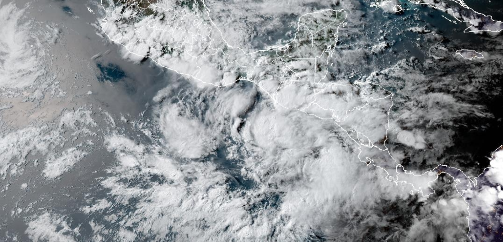 Potencial ciclón tropical Cinco-E se ubica al sur de Centroamérica, sobre el Pacífico. / Foto: NOAA-NHC.