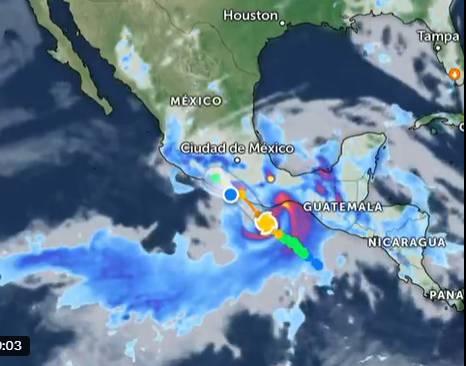 Presidente gira instrucciones para intensificar monitoreo tras paso de huracán Erick