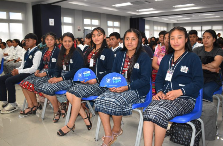 Segeplan realiza segunda gira informativa de Becas por Nuestro Futuro. / Foto: Segeplan.